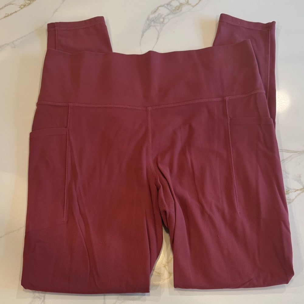 Athleta Salutation Stash Pocket II Leggings